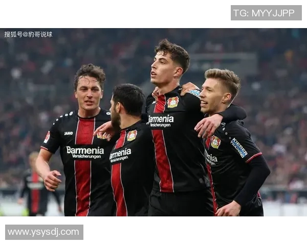 科罗拉与比尔舒华的较量揭示足球战术与团队合作的完美结合