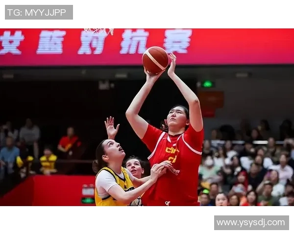 中国女篮迎战印尼女篮力争胜利全力以赴展现实力与团队精神