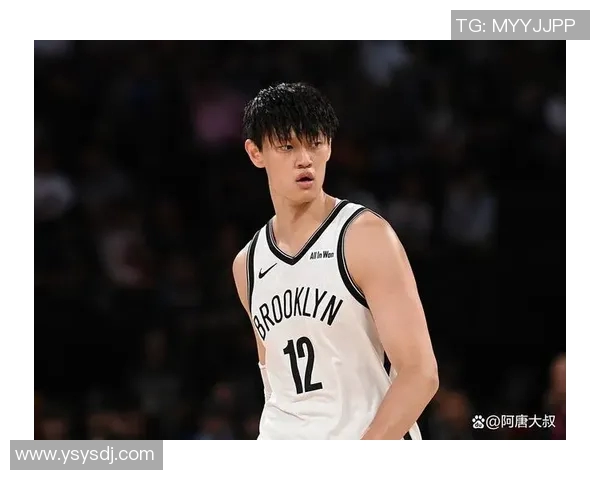 曾凡博的篮球之路:从青涩少年到赛场明星的成长故事