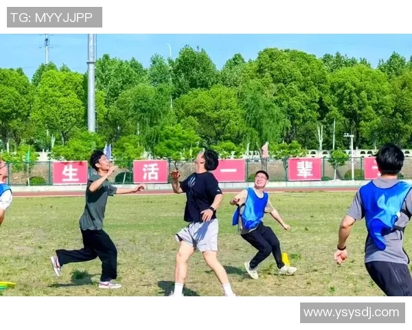 深入分析上海飞盘队的快速转换战术与团队协作技巧 深入分析上海飞盘队的快速转换战术与团队协作技巧