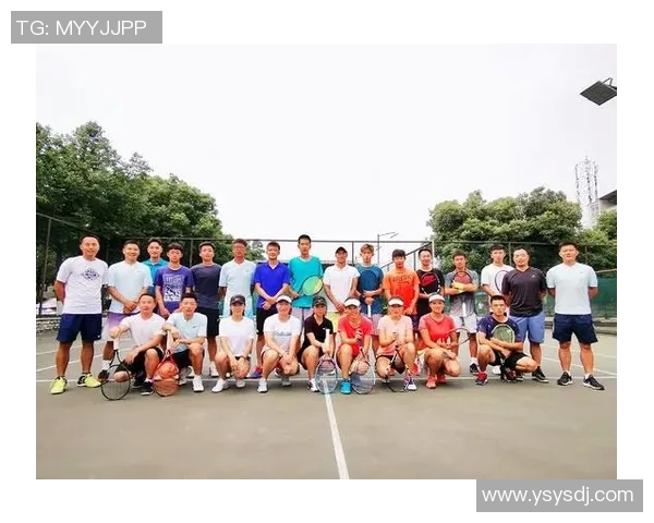 赛后分析：西安网球队与成都网球队的团队协作与战术对比探讨